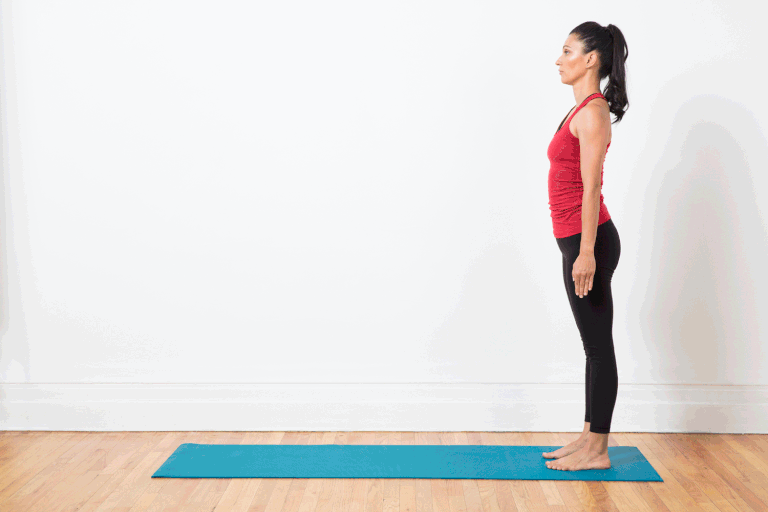 10 Posturas de yoga que debes hacer todos los días