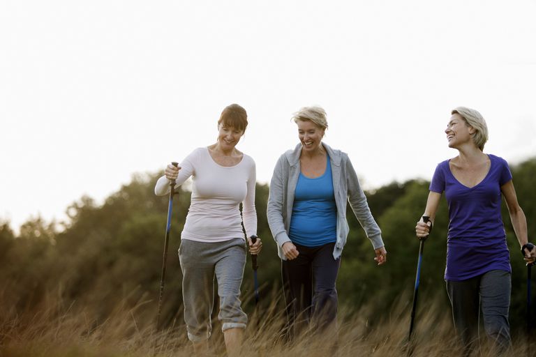 4 Razones para caminar a través de la menopausia