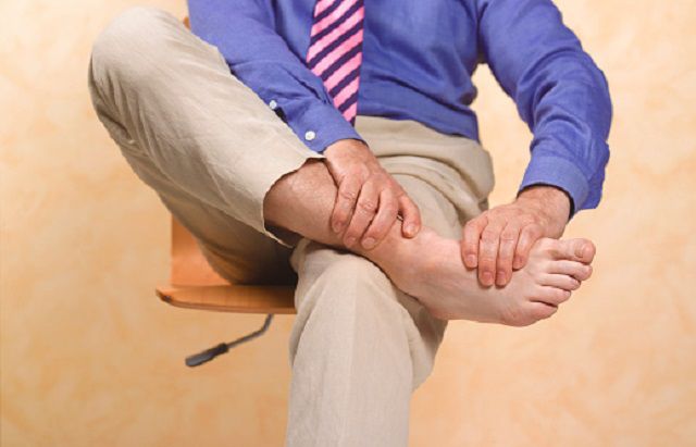 Causas del dolor en la articulación del dedo gordo del pie