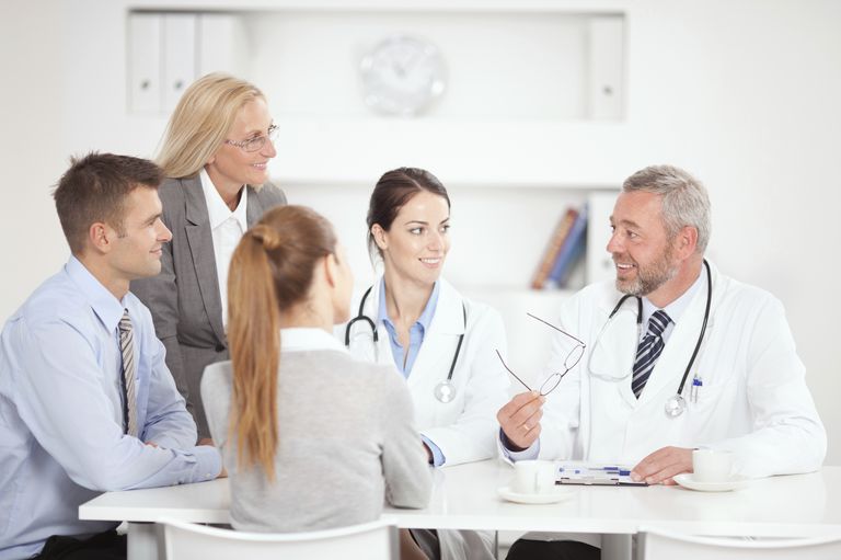 Celebrar reuniones efectivas de consultorios médicos