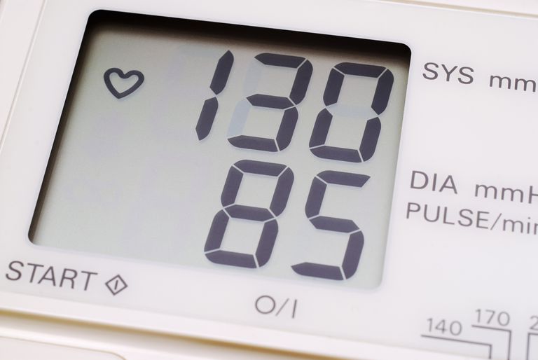 Cómo elegir un monitor de presión arterial en el hogar
