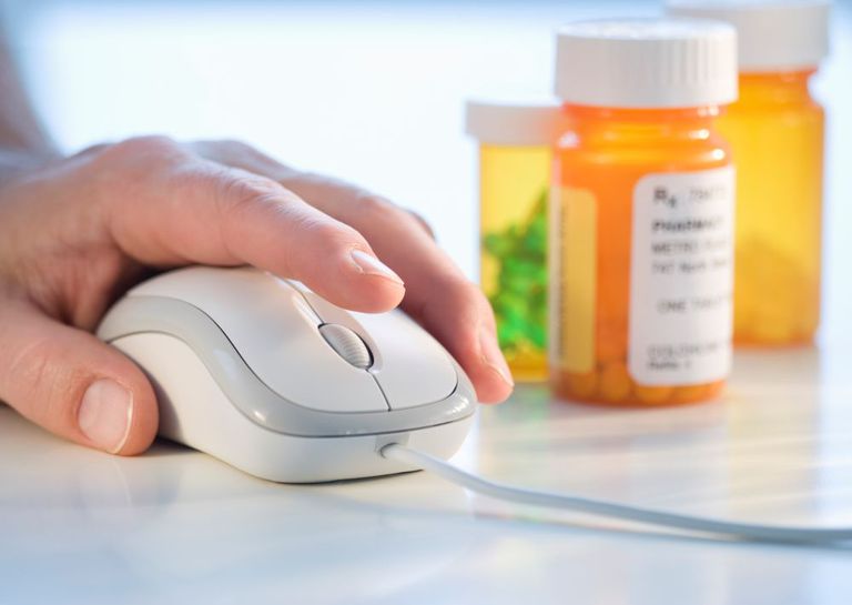 Cómo comparar precios de medicamentos en línea