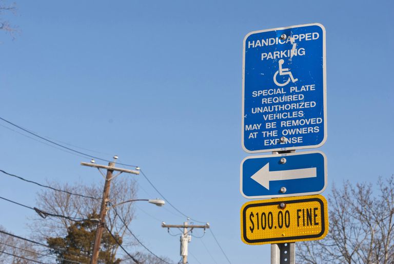 Cómo obtener un permiso de estacionamiento para discapacitados