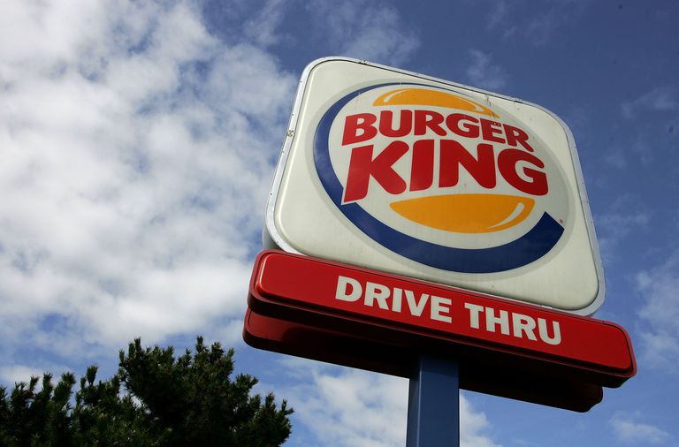 Conozca los datos nutricionales de Burger King sobre opciones de menú