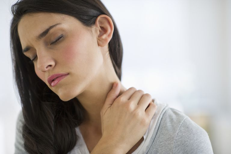 Osteoartritis, dolor de cuello y compresión de la médula espinal