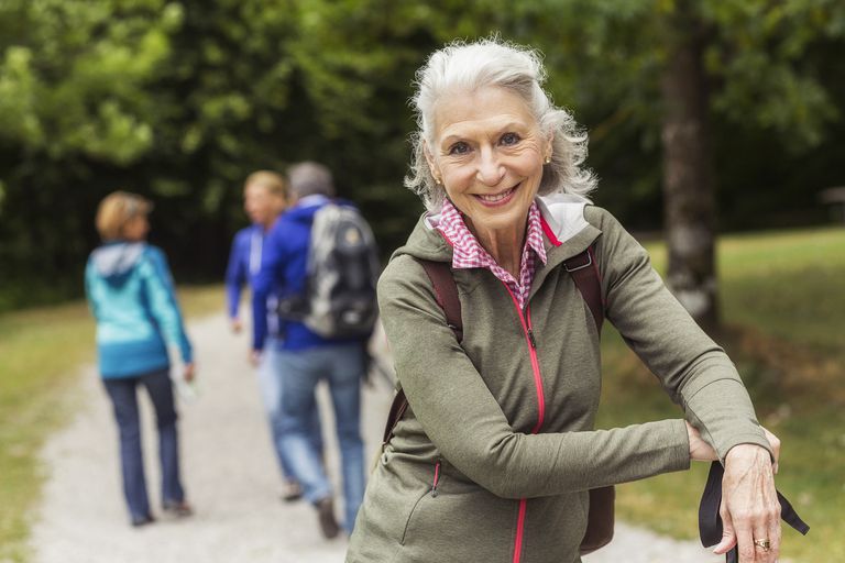 Caminantes mayores: sigan avanzando a través de los años