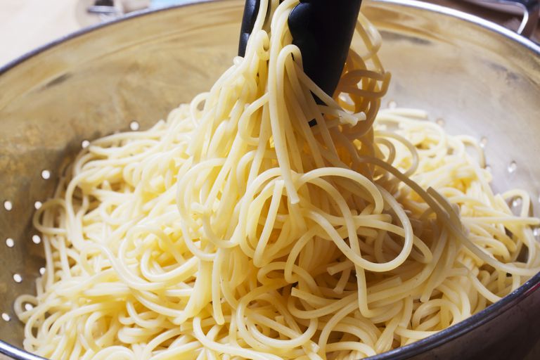 Datos de nutrición de espaguetis