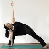 Yoga para los músculos del flanco: la postura del ángulo lateral