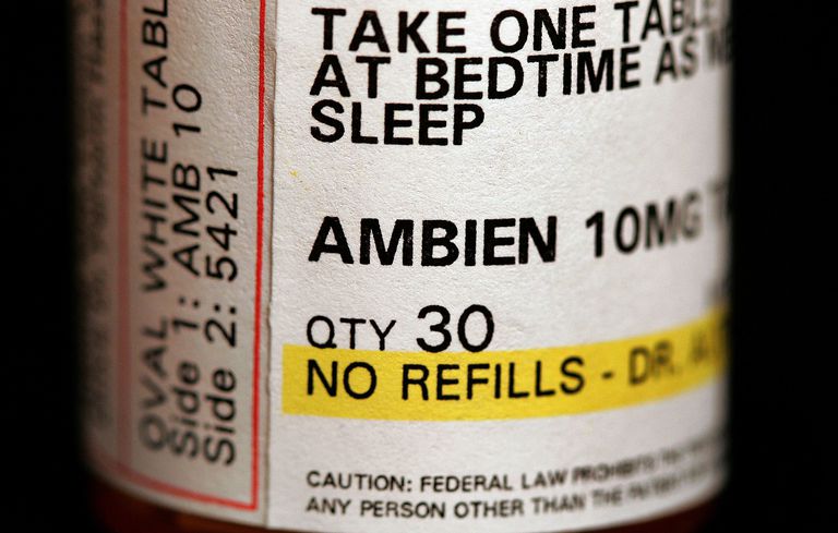 Ambien (Zolpidem): Opción de tratamiento del insomnio, efectos secundarios y dosis