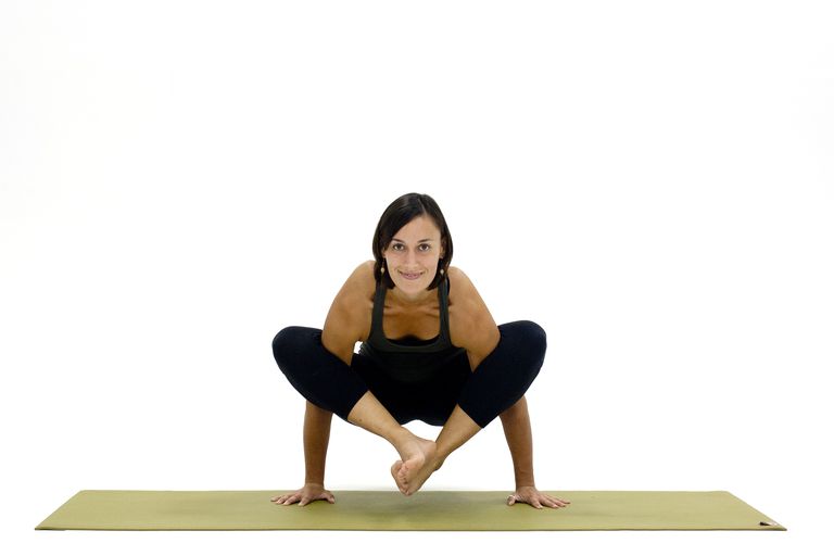 Balanzas de brazos de yoga para prácticas intermedias y avanzadas