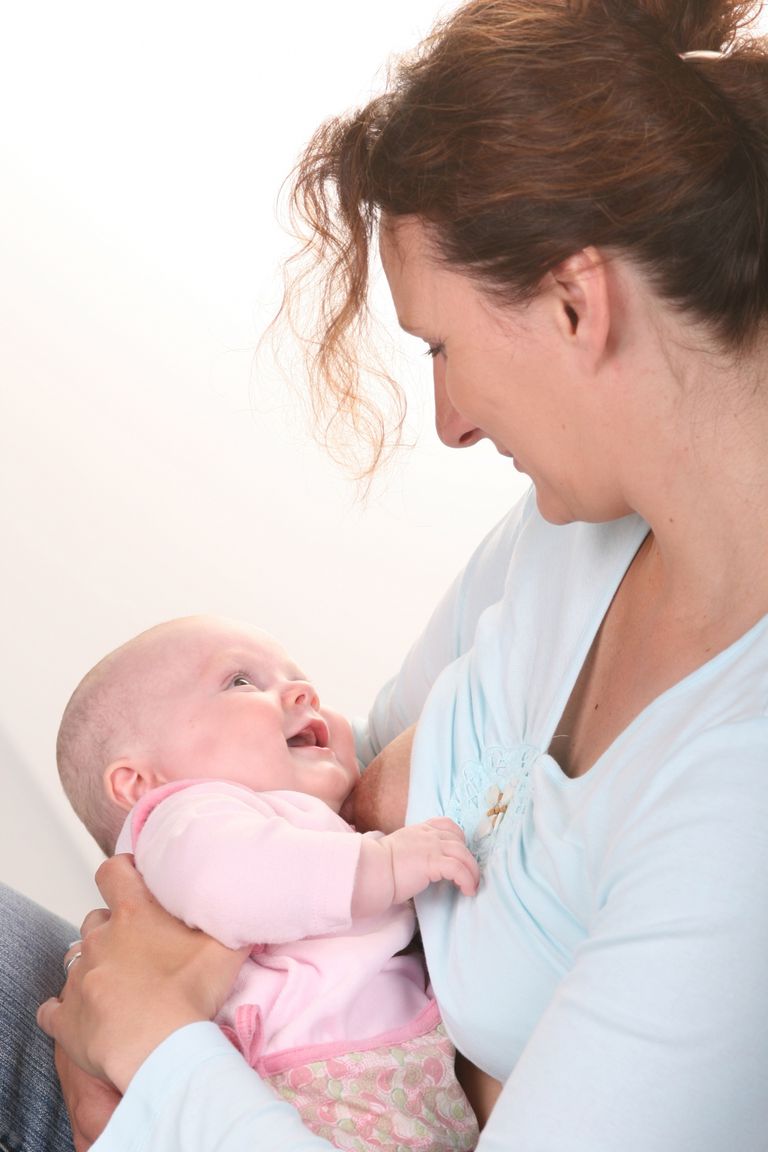 La lactancia materna ayuda a prevenir el cáncer de mama y reduce el riesgo