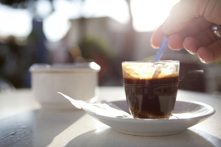 ¿Puede el café reducir su colesterol?