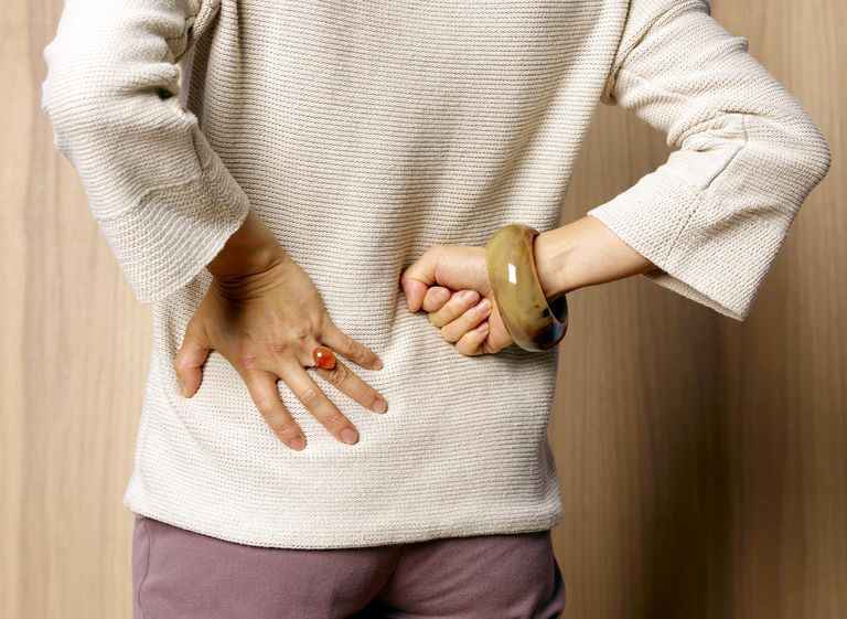 Síntomas comunes de dolor de espalda baja