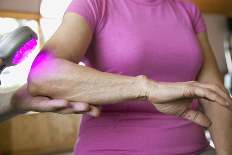 ¿Funciona la terapia con láser para la osteoartritis?