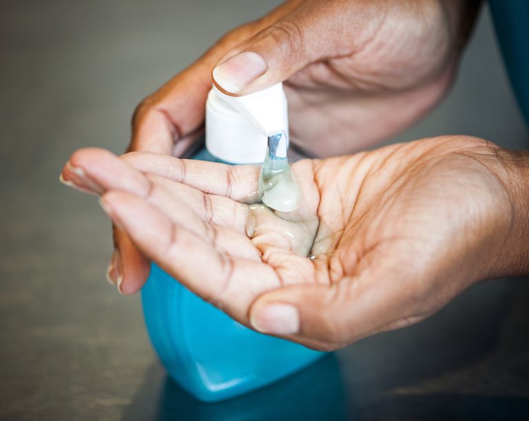 Los riesgos ocultos del jabón antibacterial