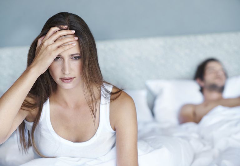 Cómo el sexo puede aliviar el dolor de la migraña