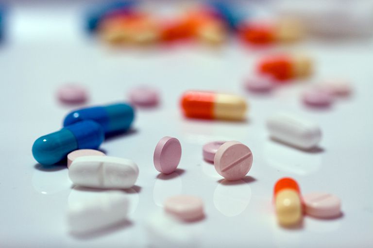 Cómo evitar la compra de medicamentos falsos en línea