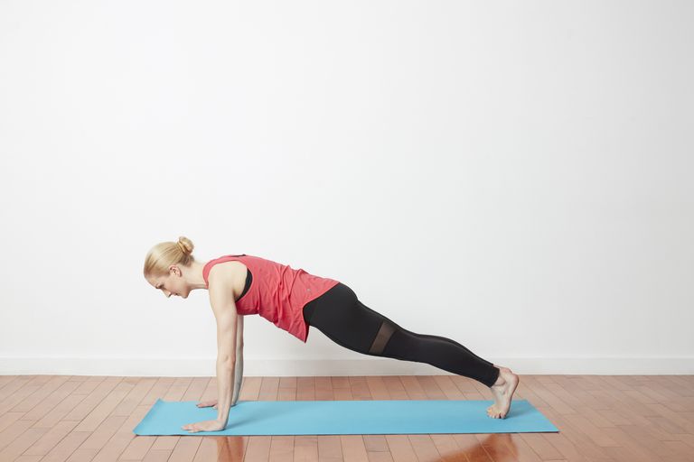 Cómo hacer Plank Pose