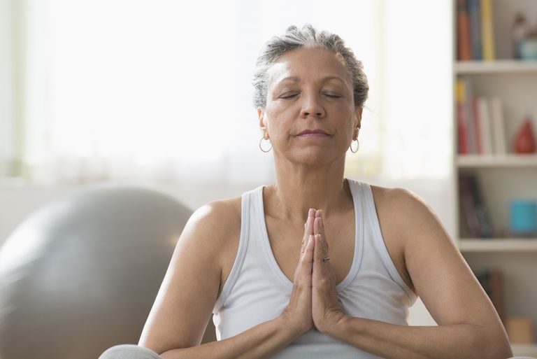 Cómo usar la meditación para bajar de peso