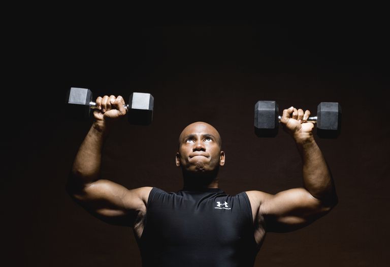 Hormona de crecimiento humano en el entrenamiento con pesas y el culturismo