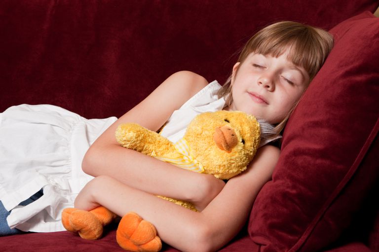 Mejore los hábitos de sueño en los niños con consejos útiles