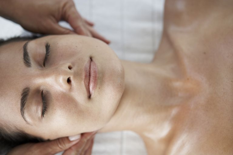 Terapia de masaje para TMJ
