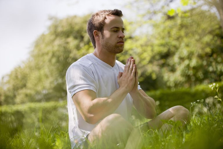 Meditación consciente y yoga para sus migrañas