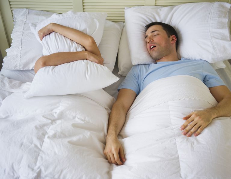 Terapia posicional para roncar y apnea del sueño