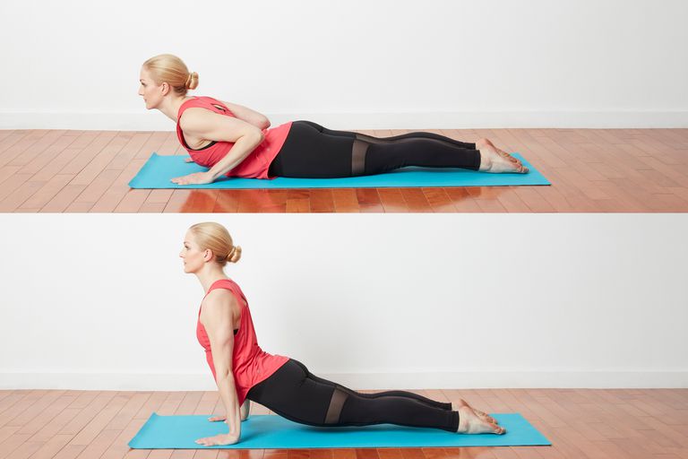Posturas de yoga para prevenir el dolor de espalda mejorando la flexibilidad