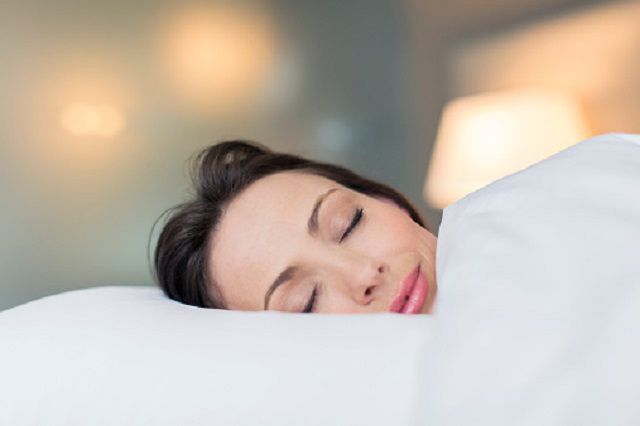 ¿Debe la terapia con oxígeno solo usarse en casa en el tratamiento de la apnea del sueño?