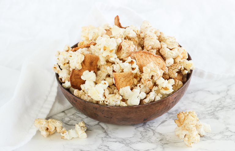 Stovetop Apple Cinnamon Popcorn