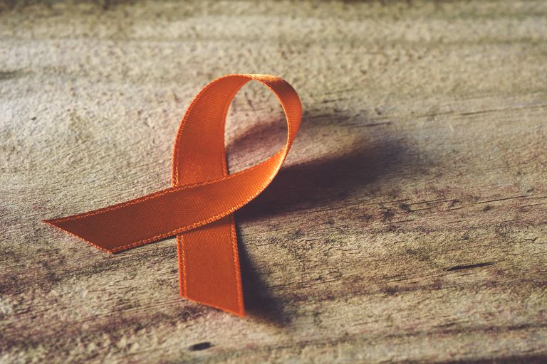 Principales organizaciones dedicadas a la esclerosis múltiple para encontrar una cura