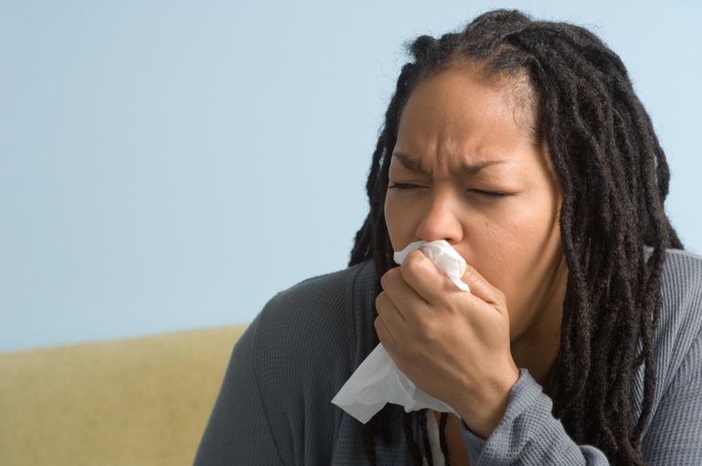 Pruebe estas 6 formas de parar la tos