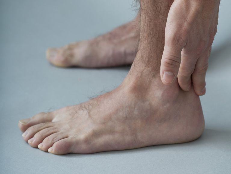 Comprenda los fundamentos de la tendinitis del pie y el tobillo