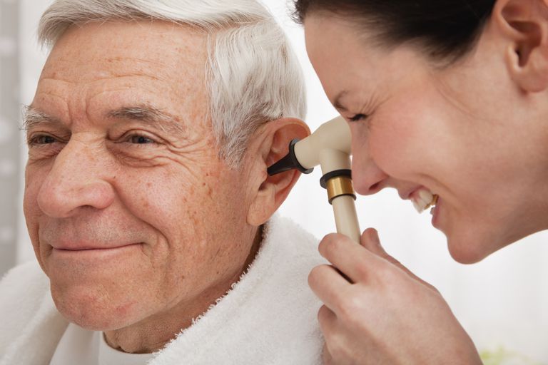 ¿Qué causa la pérdida de audición?