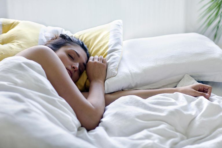 ¿Qué causa la parálisis del sueño y cómo se puede evitar?