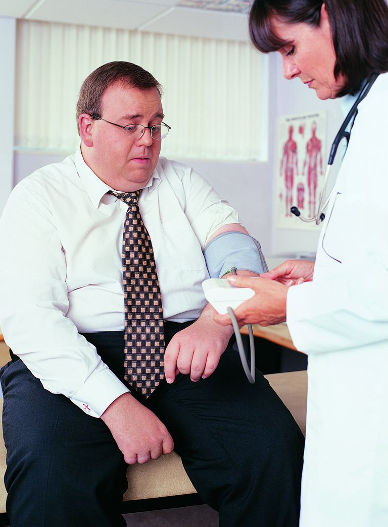 Por qué los pacientes con hipertensión deben someterse a exámenes de detección de diabetes tipo 2
