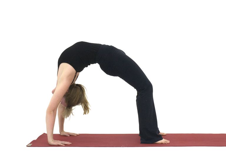 Posturas de yoga para estirar y fortalecer el psoas